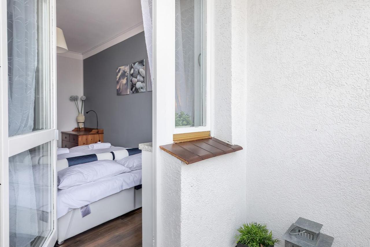 Plac Neptuna - Apartament Z Balkonem - Miedzyzdroje Centrum By Noclegi Renters Экстерьер фото